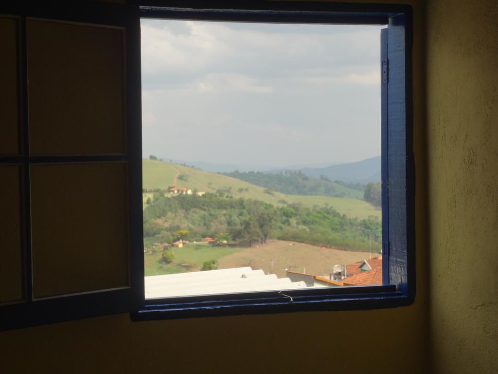 Pousada B & B Águas de Lindóia Habitación foto