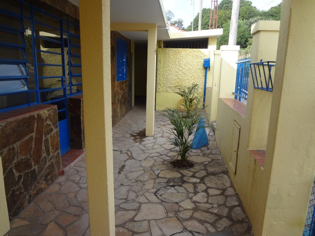 Pousada B & B Águas de Lindóia Exterior foto